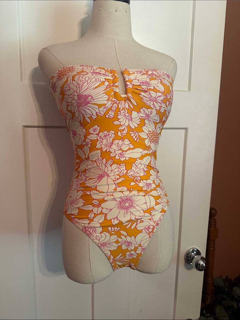 J.Crew Re-Imagined Pink white Orange Floral Strapless one-piece 0 lined Swimsuit